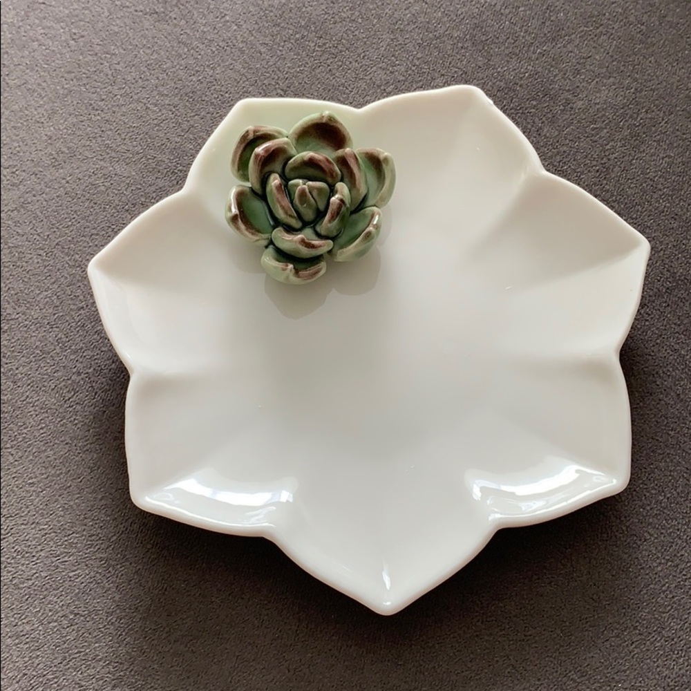 Beautiful Jewelry Holder